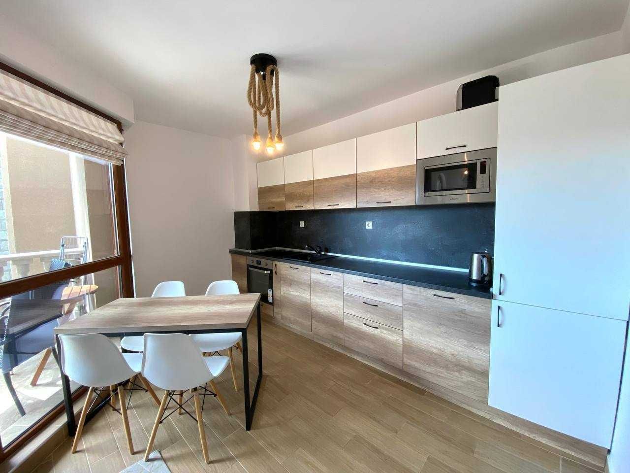 Продава се Тристаен апартамент в к.к. Слънчев бряг - 70 кв.м за 984 €/кв.м - Снимка #1