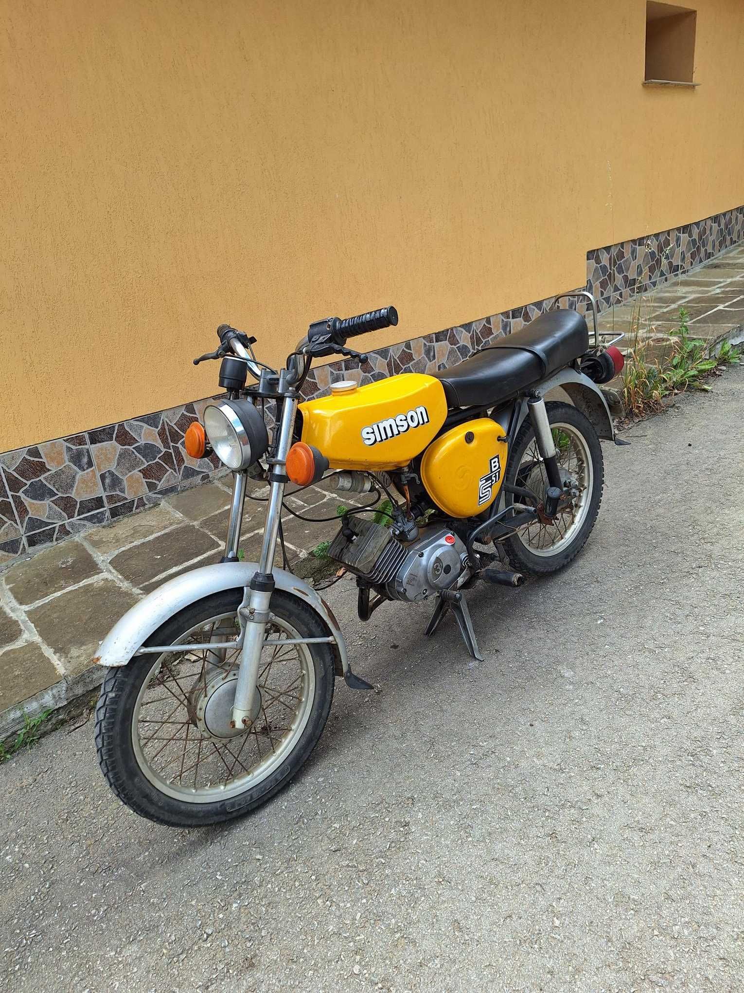 Продавам Simson S51