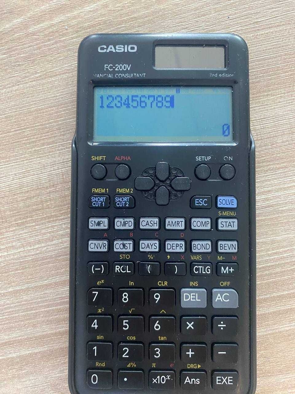 Casio FC-200V (2nd edition) – финансовый и инженерный калькулятор