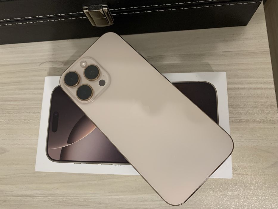 iPhone 16 Pro Max 256gb 93% батерия