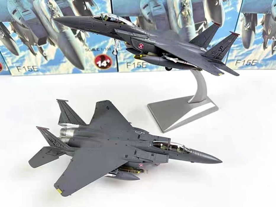 Macheta avion metalica F-15EX Eagle II USA 1:100 20cm
