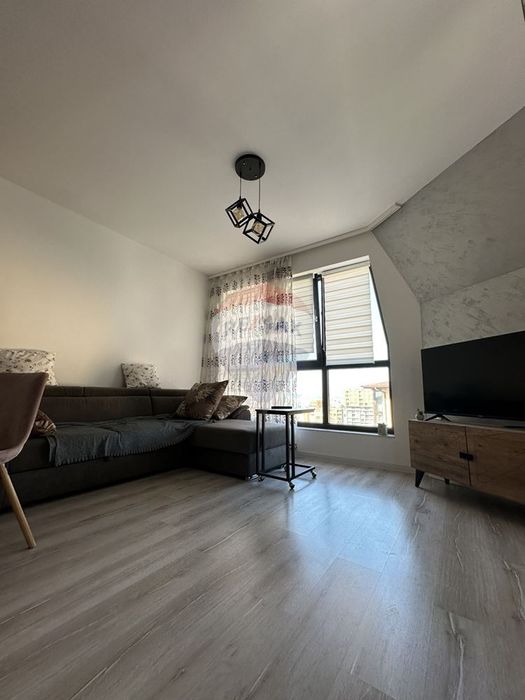 Дава се под наем Двустаен апартамент в Варна, Бриз - 60 кв.м за 459 € - Снимка #1