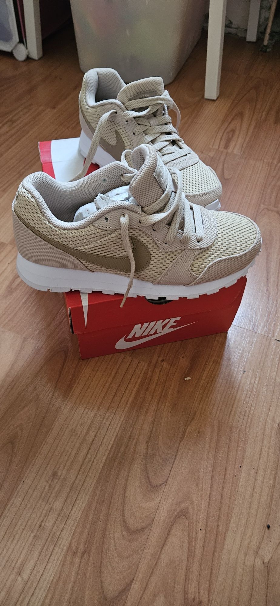 Adidași Nike nr36 Noi