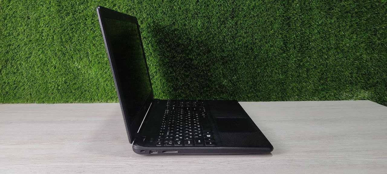 Ноутбук Acer /N15W4/Celeron N3060/4ГБ/120ГБ/500ГБ/HD Graphics / 15.6''