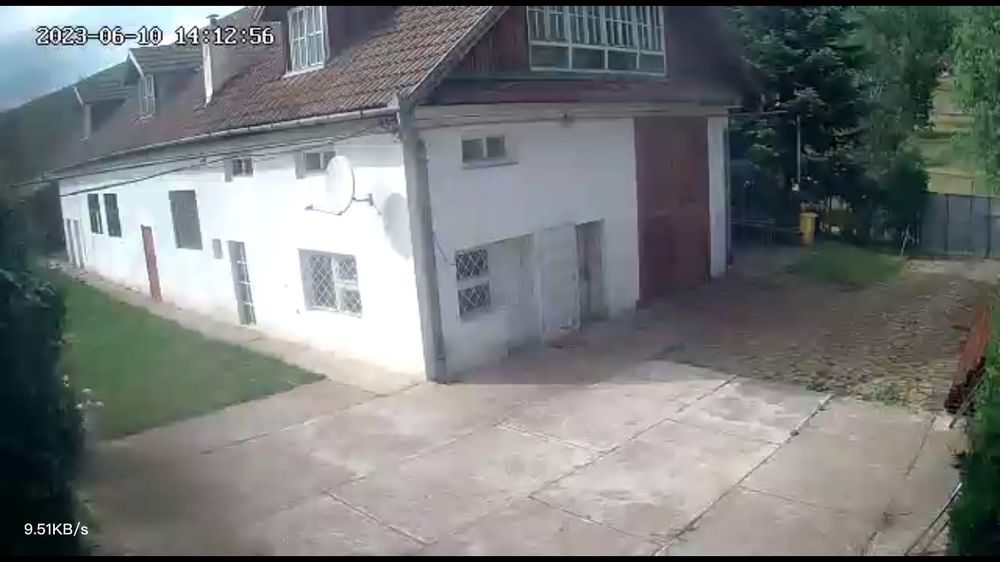 Spatiu comercial/Depozit/Hală cu Casa de locuit