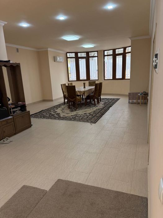 Продаю дом в махалле