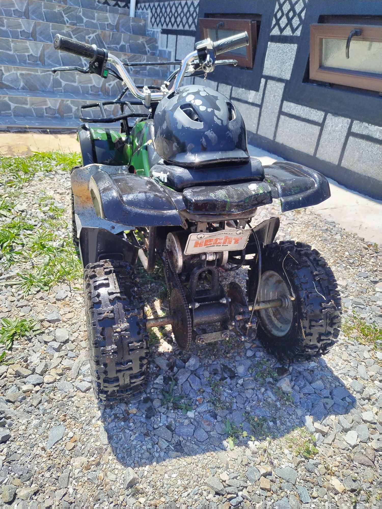 Vând atv electric