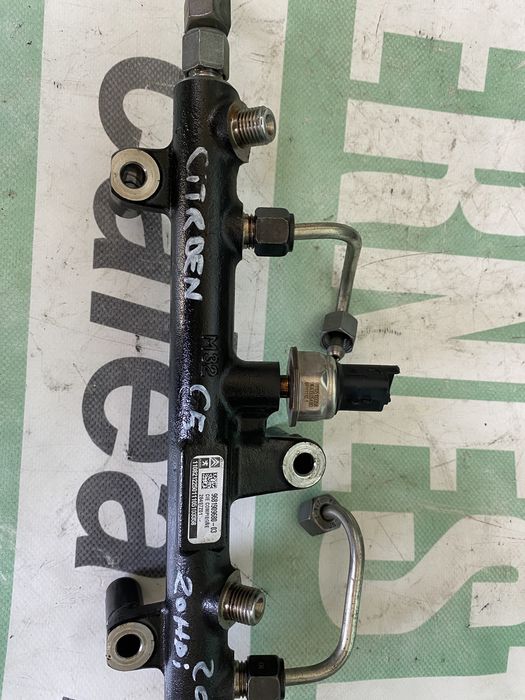 Rampă injectoare Citroen C5 2.0 hdi 2011