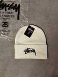 Căciulă Stussy Alba