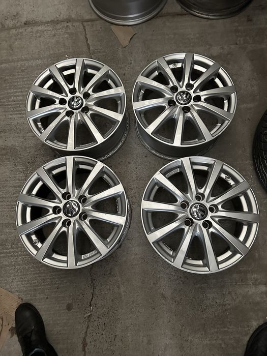 Jante originale 16 5 112 Wv Passat Touran Saran Tiguan Jetta Golf 5 6