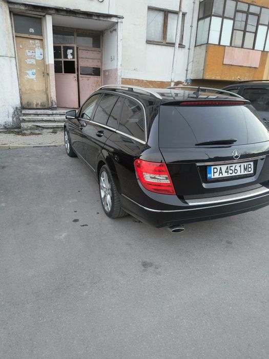 Продавам Мерцедес C250 w204 2012г.