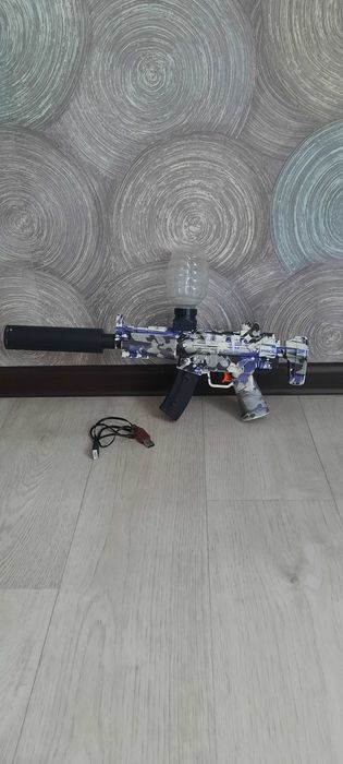 Автомат игрушечный на орбизах