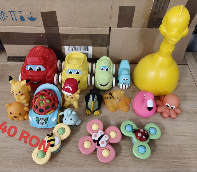 Jucării pentru copii 0 - 2 ani