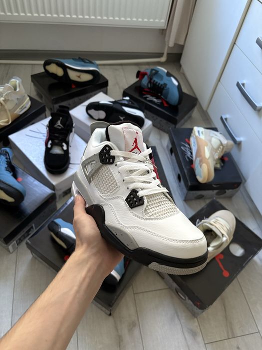 Jordan 4 marimea 43