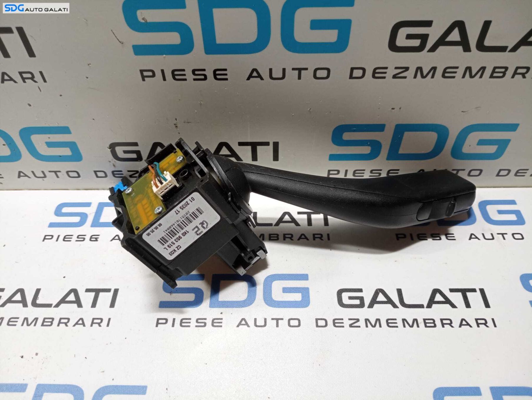 Maneta Stergator Stergatoare Parbriz Luneta Volkswagen EOS 2006 - 2008 Cod 1K0953519L [M4546]