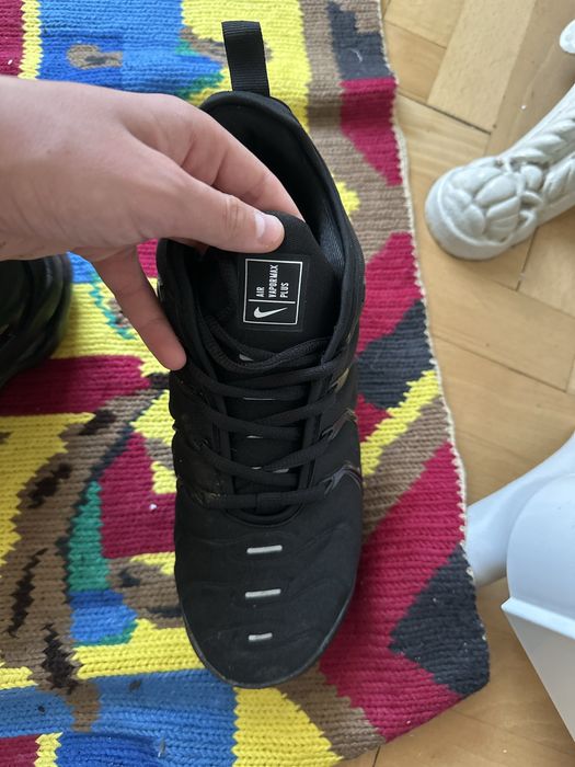 Продвам triple black AIR VAPORMAX PLUS