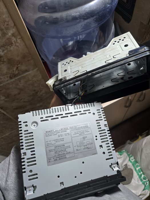 АвтоМагнитофон в хорошем состояние