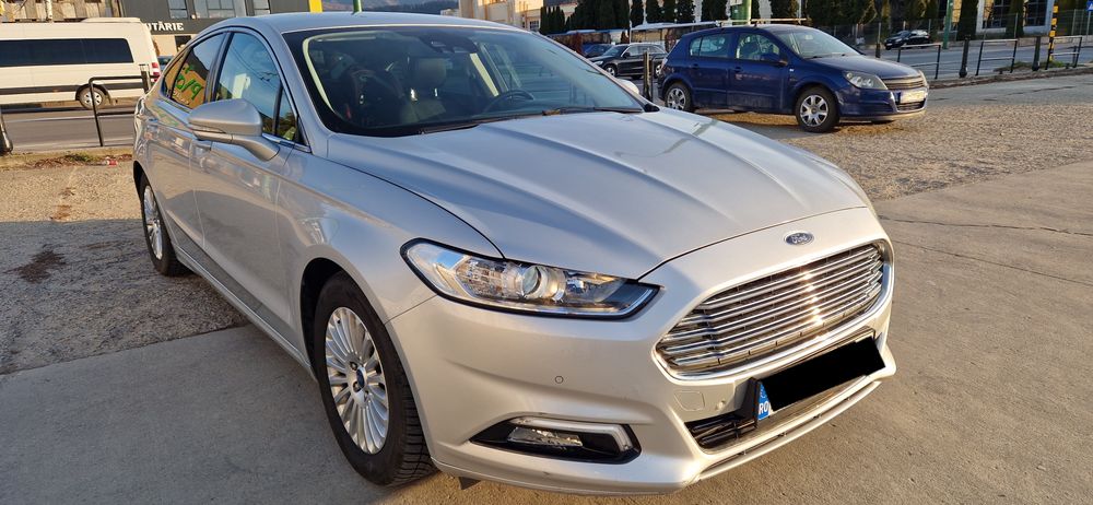 Vând Ford Mondeo Titanium