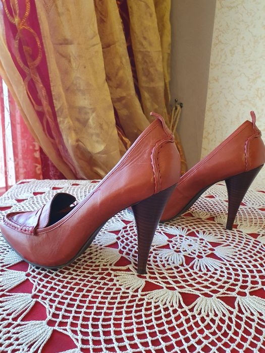 Дамски елегантни обувки