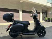 Vespa GTS 300 NOTTE