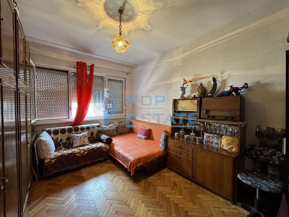 Продава се Тристаен апартамент в Велико Търново, Център - 85 кв.м за 1412 €/кв.м - Снимка #6