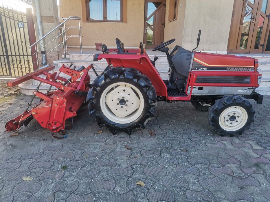 Tractor japonez yanmar F215