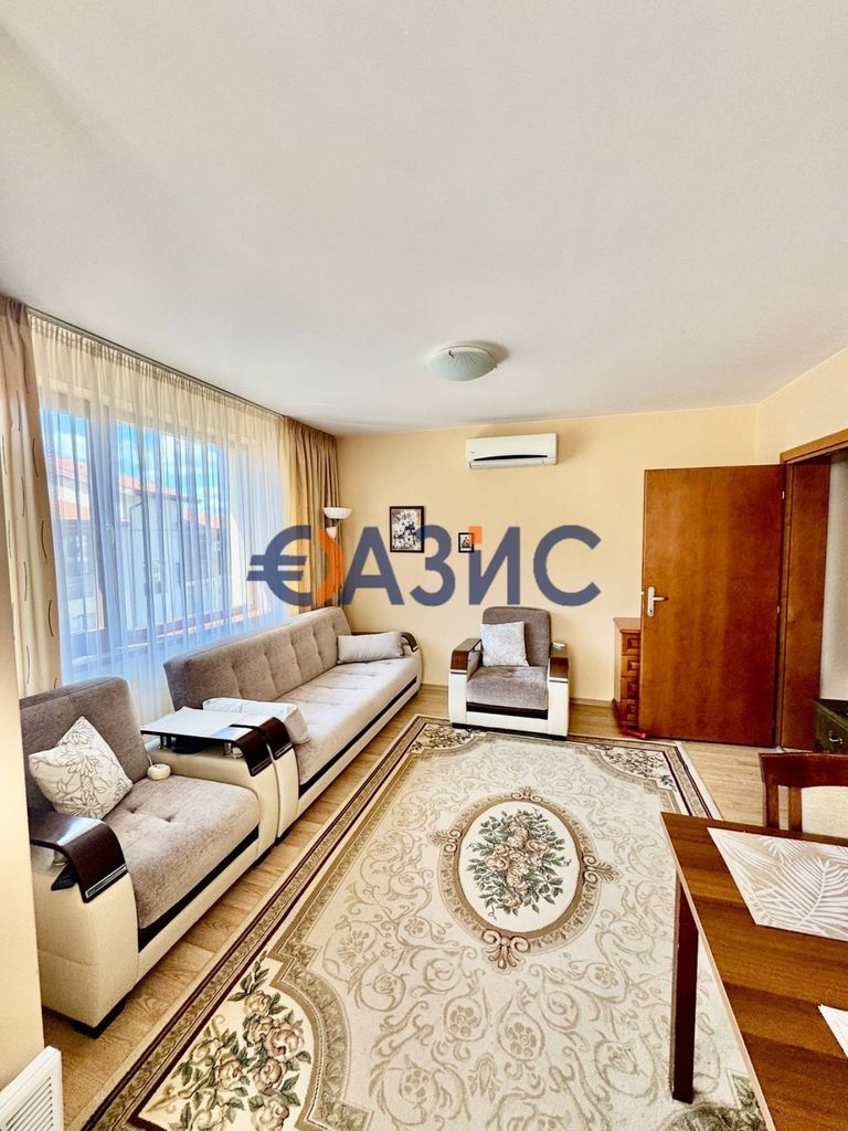 Продава се Двустаен апартамент в Свети Влас - 81 кв.м за 1223 €/кв.м - Снимка #1