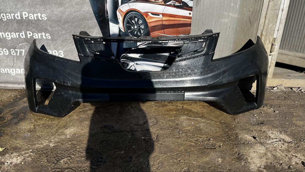 Maxus EV30 19- предна броня