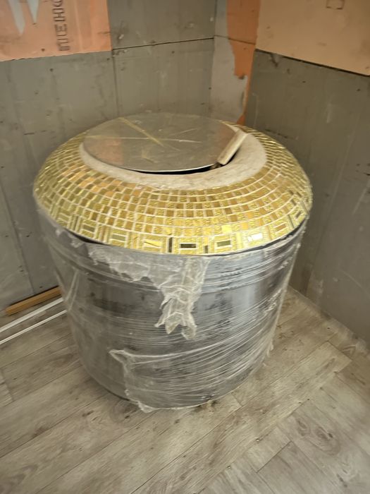 Продам утепленный киоск 23квМ , ларек , тандыр , будка