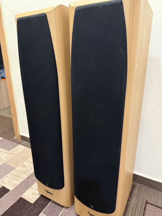 Тонколони Infinity Aphla 40