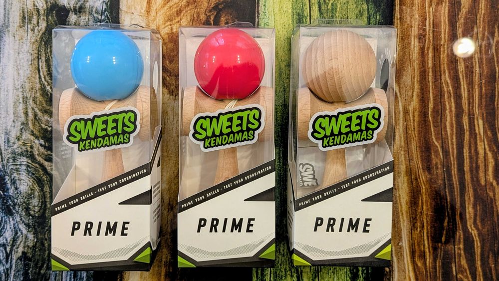 Kendama Sweets Prime - diverse culori (albastru, verde, rosu)