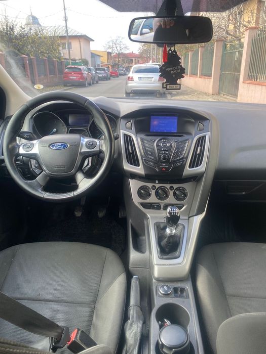 Vand/schimb ford focus 2013