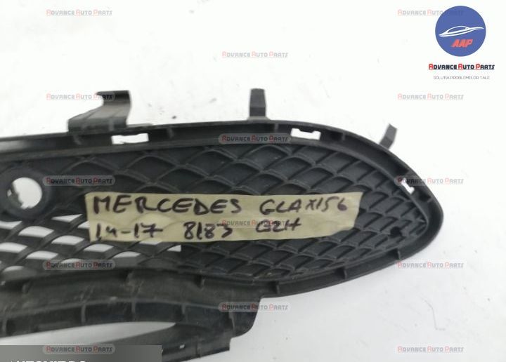 Централна долна решетка код A1568804200 - оригинална Mercedes-Benz ГЛА