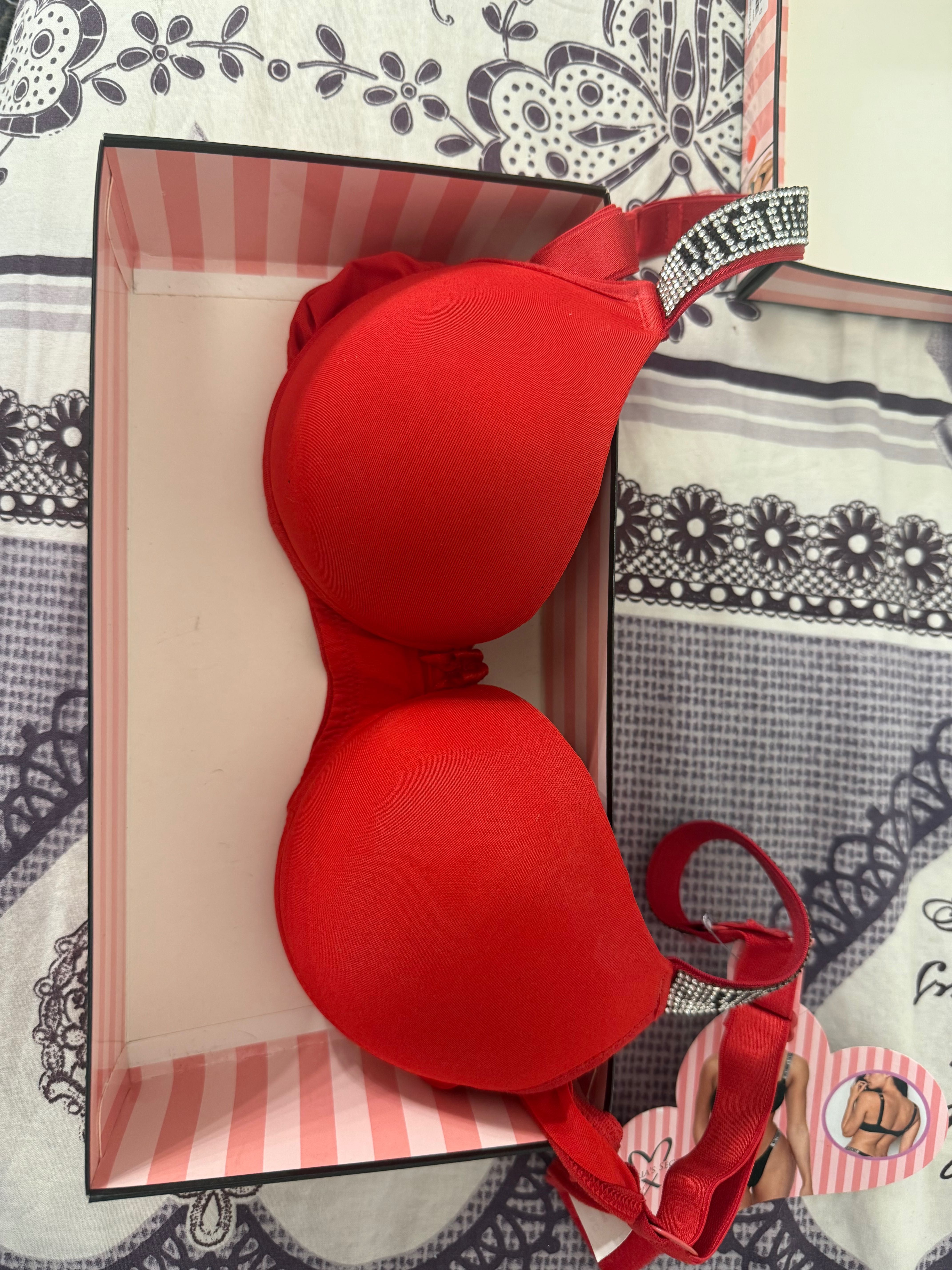 Сутиен Victoria’s Secret
