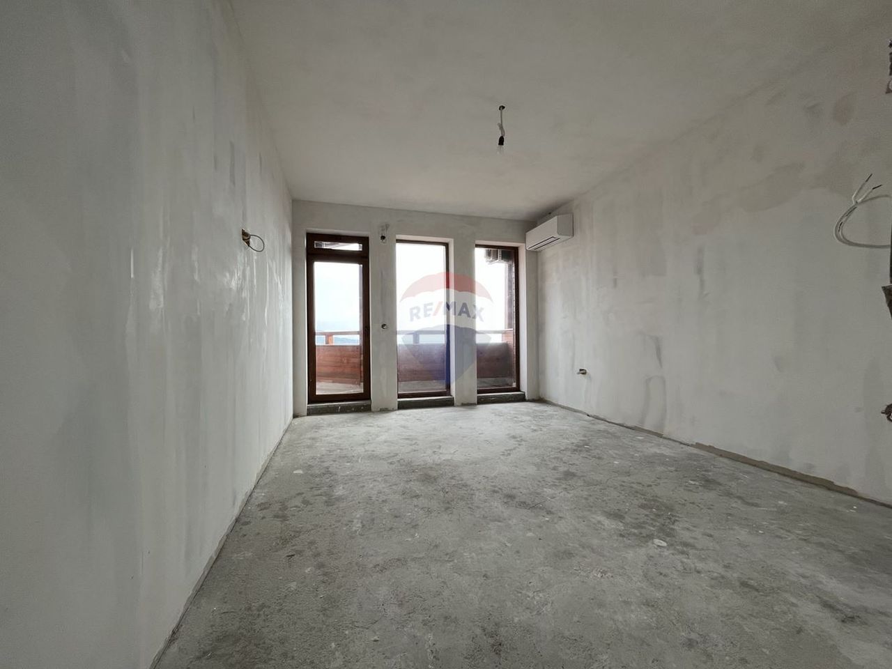 Продава се Тристаен апартамент в Балчик - 214 кв.м за 727 €/кв.м - Снимка #10