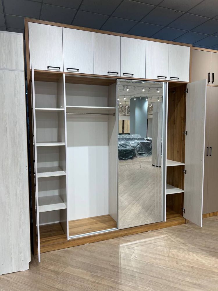 Шкаф от Comfort Mebel