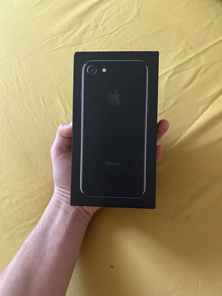 Iphone 8 negru impecabil 32gb