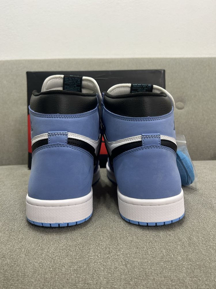 Air Jordan 1 University Blue
