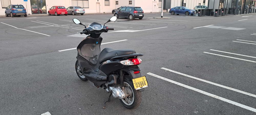 Scuter Piaggio Fly 50 / 2015 / Inmatriculat / Propietar