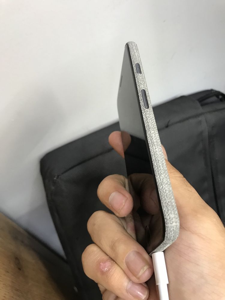 iPhone 8 64ГБ 74% идиял