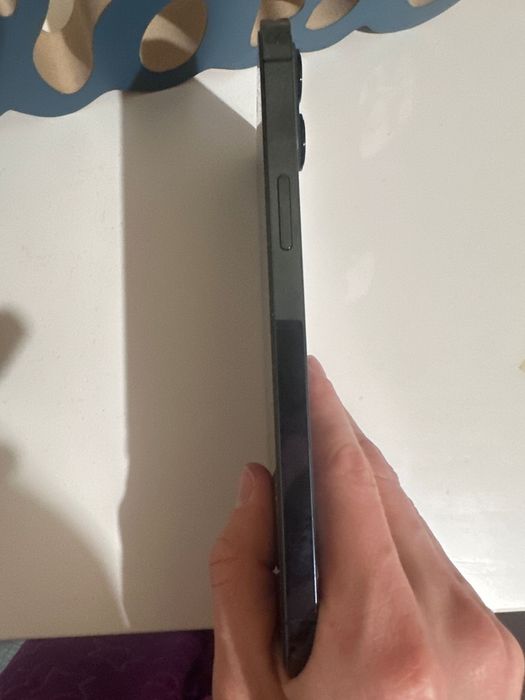 Iphone 12 pro max in stare foarte buna