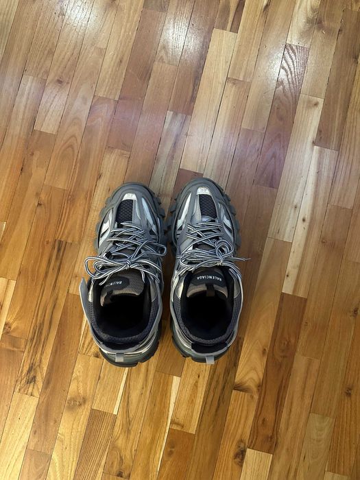 Balenciaga track сиви