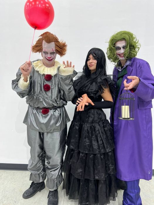 Аниматоры. Animaror. Ведущие на выпускной. Мимы. Мишка. Ayiq. Халк.