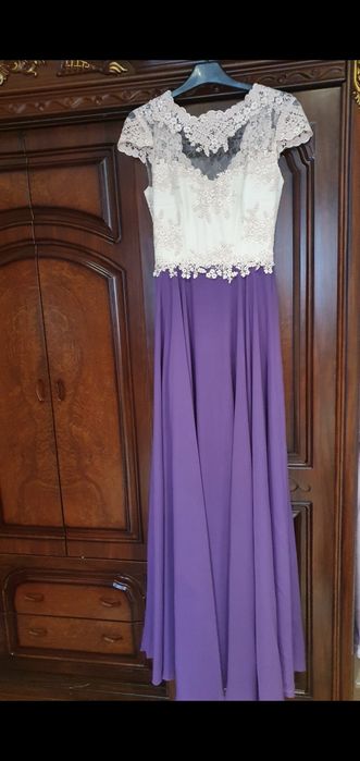 Vând rochie mărimea S