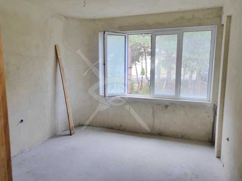 Продава се Етаж от къща в Свети Влас - 235 кв.м за 852 €/кв.м - Снимка #5