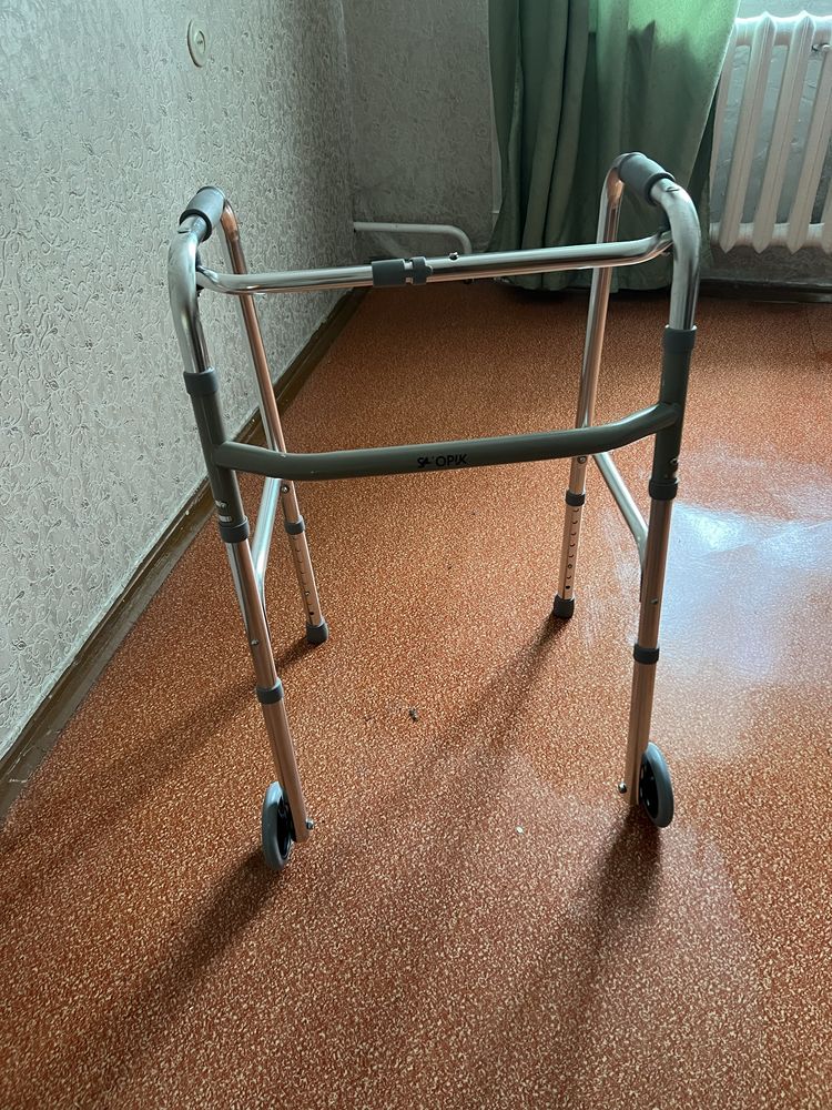 Продаются ходунки