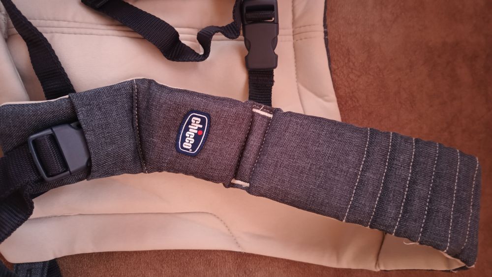 Ергономично кенгуру Chicco