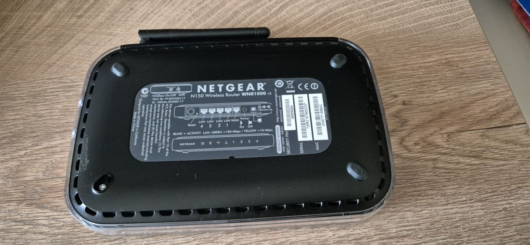 Рутер Netgear N150 WNR1000.