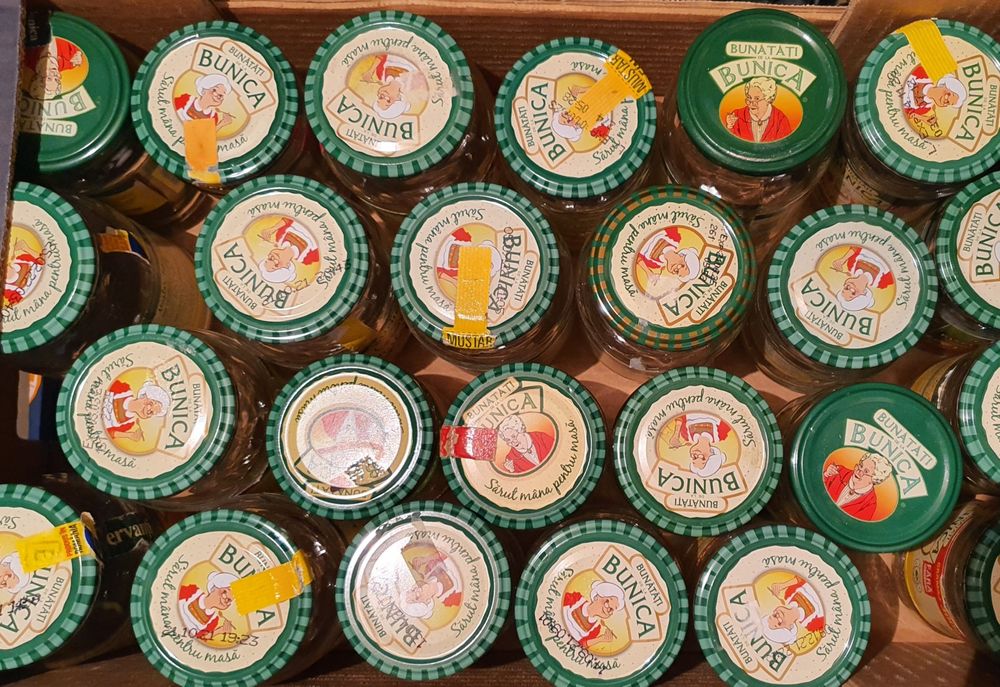 Borcane diferite mărimi de la 100 până la 720ml