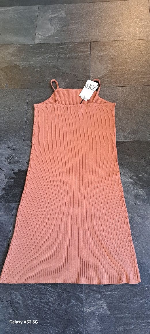 Рокля ZARA 164см